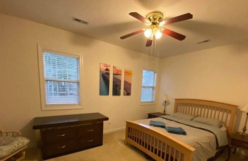 Ballantyne House | Beautiful home in a safe neighborhood