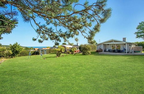 Sandvig House | Beautiful home in Allinge with WiFi