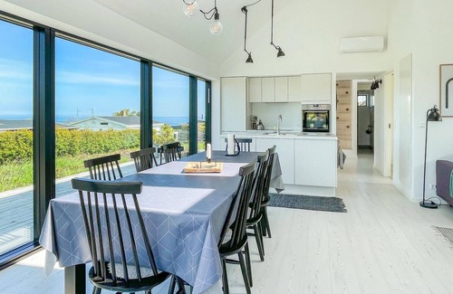 Sandvig House | Beautiful home in Allinge with kitchen