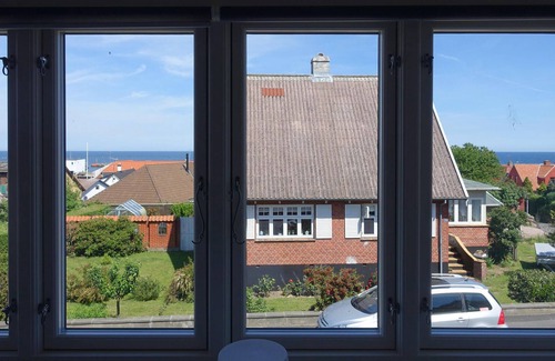 Tejn House | Beautiful home in Allinge with WiFi