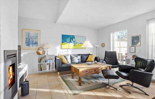 Middelfart House | Beautiful Home In Brenderup Fyn