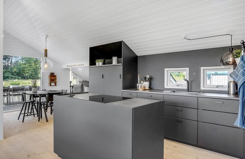 Fuglslev House | Beautiful home in Ebeltoft with WiFi