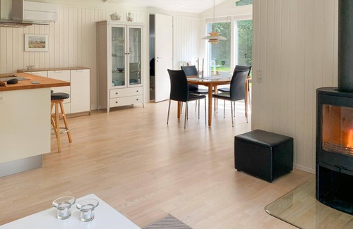 Øksenmølle House | Beautiful home in Ebeltoft with WiFi