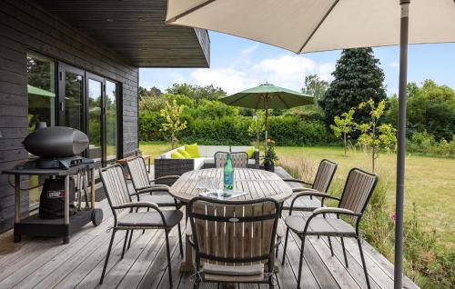 Ordrup House | Beautiful Home In Fårevejle With Wifi