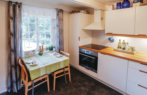 Farsund House | Beautiful home in Farsund with kitchen