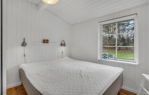 Hojby House | Beautiful Home In Højby With Wifi