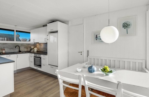 Bjerregaard House | Beautiful home in Hvide Sande with WiFi