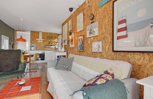 Hejsager Strand House | Beautiful home in Haderslev with WiFi