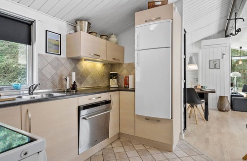 Bratten Strand House | Beautiful home in Jerup with WiFi