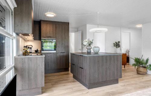 Logstrup House | Beautiful Home In Løgstrup