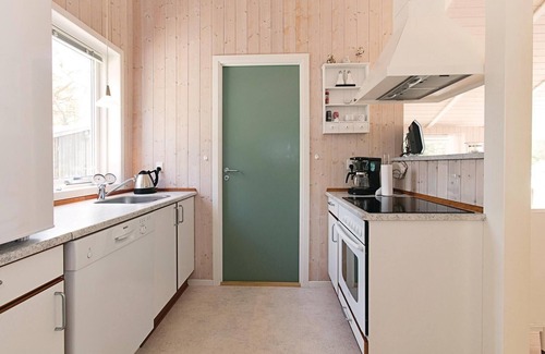 Balka Strand House | Beautiful home in Nexø with WiFi