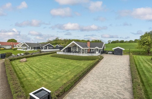 Nordborg House | Beautiful home in Nordborg with sauna