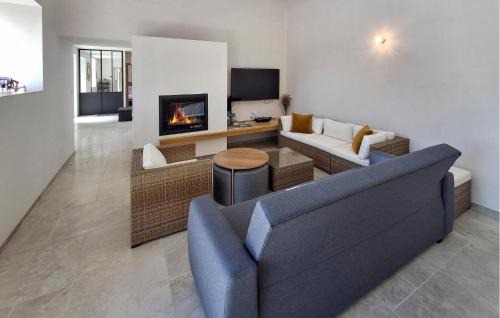 Tremeloir House | Beautiful Home In Pordic With Wifi