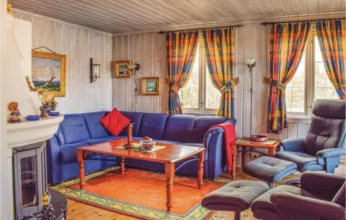 Songe House | Beautiful Home In Risør With Kitchen