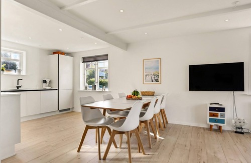 Skagen House | Beautiful home in Skagen with WiFi