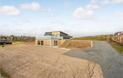 Lihme House | Beautiful Home In Spøttrup With Wifi