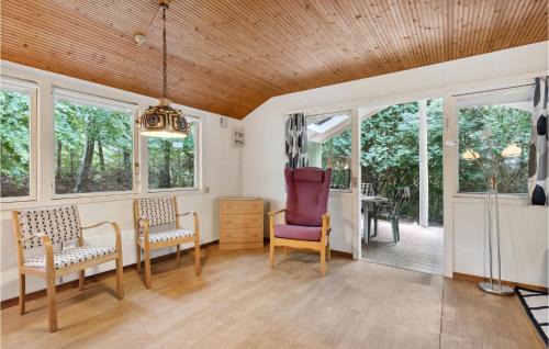 Tarm House | Beautiful Home In Tarm With Wifi