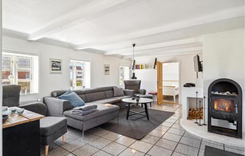 Thyboron House | Beautiful Home In Thyborøn With Sauna