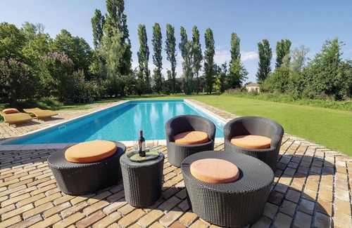 Taglio di Po House | Beautiful home in Taglio di Po RO