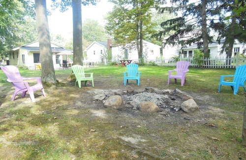 Lake Erie Beach House | Beautiful house close to the beach and Mickey Rats