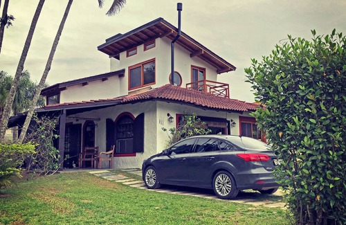 Ponta das Canas House | Beautiful House in Condominium Cachoeira Beach 150m from the beach