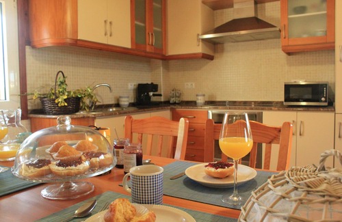 Arnados House | Beautiful house in the natural setting of the beach of Razo