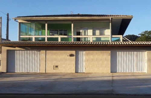 Sumare House | Beautiful house in Ubatuba (near the center - 4.5 km from the beach)