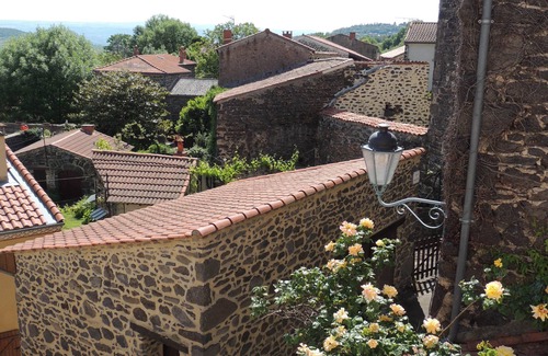 Villeneuve House | BEAUTIFUL HOUSE OF CHARACTER IN THE CLASS VILLAGE OF VILLENEUVE-LEMBRON