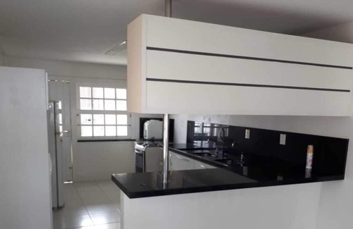 Coroa do Meio House | BEAUTIFUL HOUSE WITH POOL NEAR SHOPPING AND BEACHES