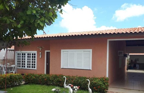 Coroa do Meio House | BEAUTIFUL HOUSE WITH POOL NEAR SHOPPING AND BEACHES