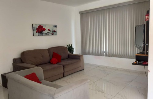 Camburi House | Beautiful house with pool and barbecue