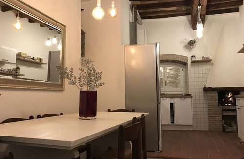 Old Town Apartment | BEAUTIFUL JULY IN PERUGIA HISTORIC CENTER