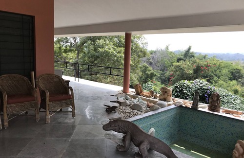 Poothurai Villa | Beautiful Lake front Villa and property in nature