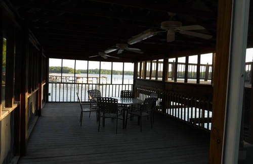 Ten Mile House | Beautiful Lakefront Cabin with Unique Multi-Level Boat Dock Now With WiFi