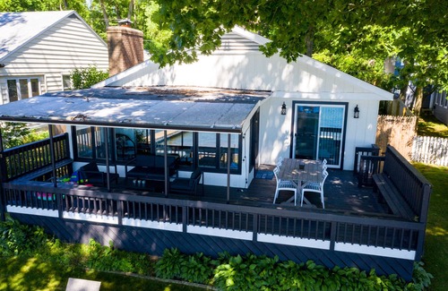 Richland House | Beautiful Lakefront Gull Lake Home w/Private Beach and Dock