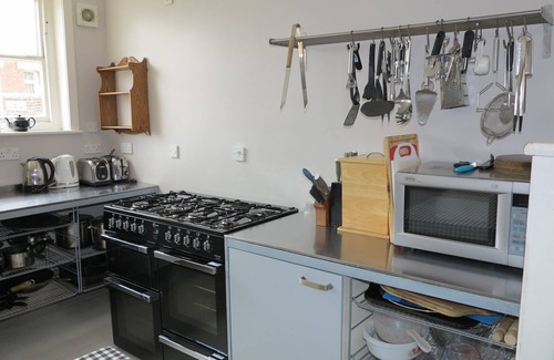 New Forest District House | Beautiful large cottage with 12 bedrooms in New Forest