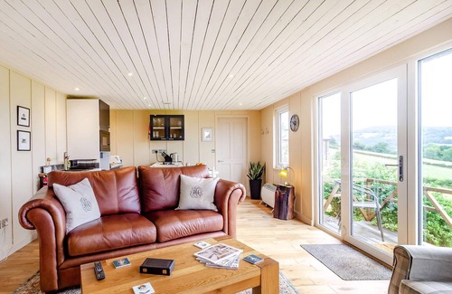 Abergavenny Cottage | Beautiful Lodge with outstanding views of the rolling countryside.