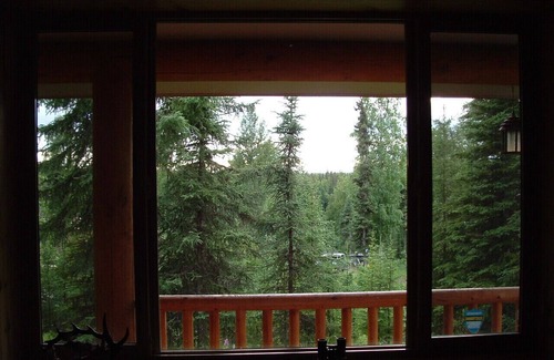 Sterling Cabin | Beautiful Log Cabin Retreat. Access Kenai River/Bings Landing State Park