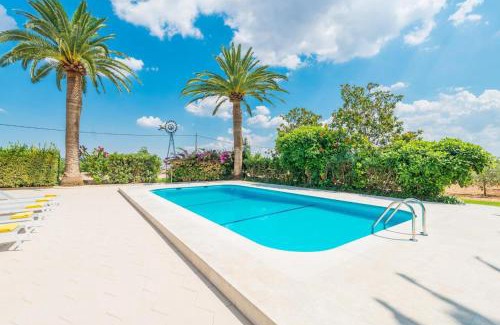Marratxi Villa | Beautiful Mallorca Villa Can Raime 4 Bedrooms Gorgeous Garden & Private Pool Palma