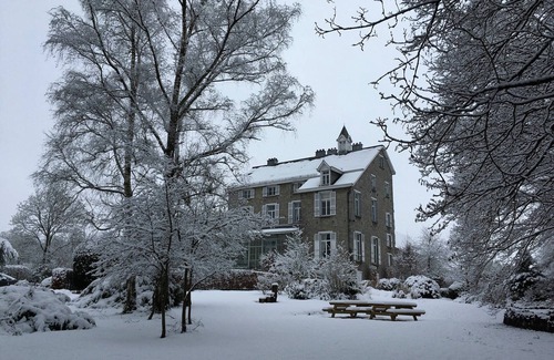 Forrieres House | Beautiful manor house in a park near Rochefort