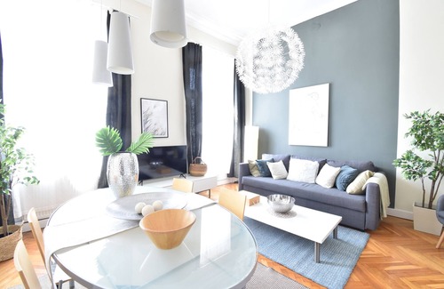 Csarnok negyed Apartment | Beautiful Market Flat