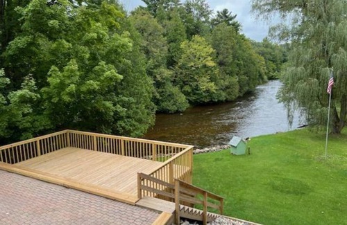 White Cloud Cottage | Beautiful Michigan River Home