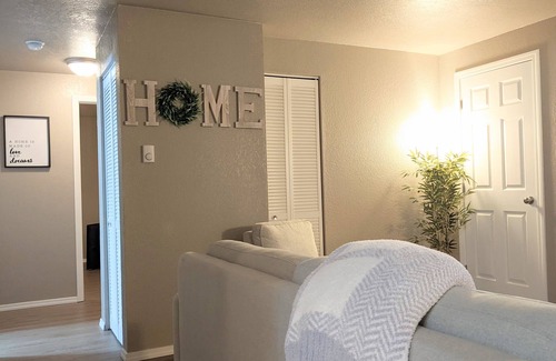 Retsil Apartment | Beautiful Midtown Apartment - Huv