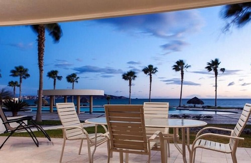 San Carlos Condo | Beautiful Modern Condo vacation in paradise - Playa Blanca by RedAwning