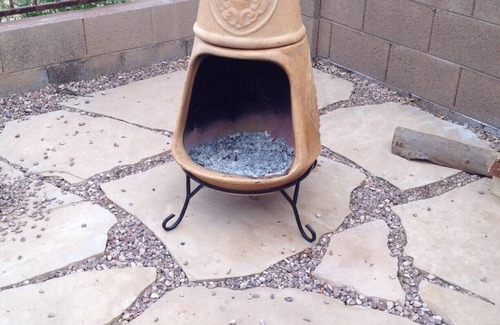 Laveen Village House | BEAUTIFUL MTN VIEW , HOT TUB & NEAR GOLF