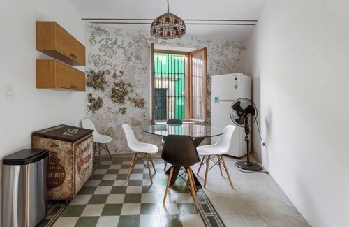 Downtown Queretaro House | Beautiful artist house, top location rooftop & A/C