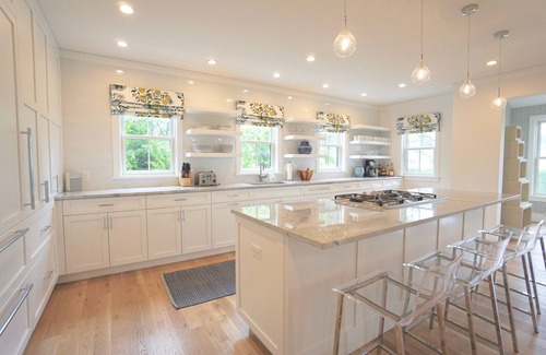Nantucket House | Beautiful Nantucket Home Near Beach With Pool - Sleeps 14