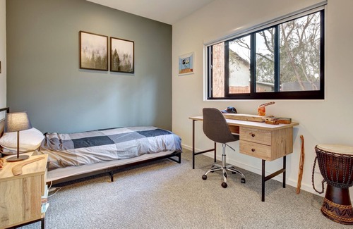 Bridgewater House | Beautiful new Sustainably Designed Home in the Adelaide Hills
