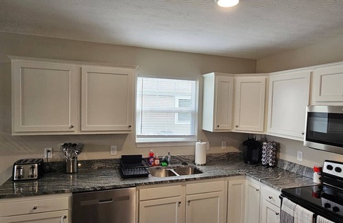 Wilmington House | Beautiful NEW Wilmington Ranch