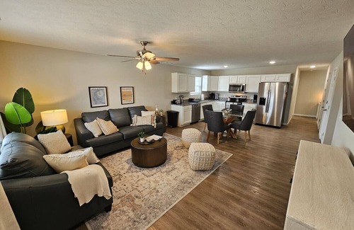 Wilmington House | Beautiful NEW Wilmington Ranch